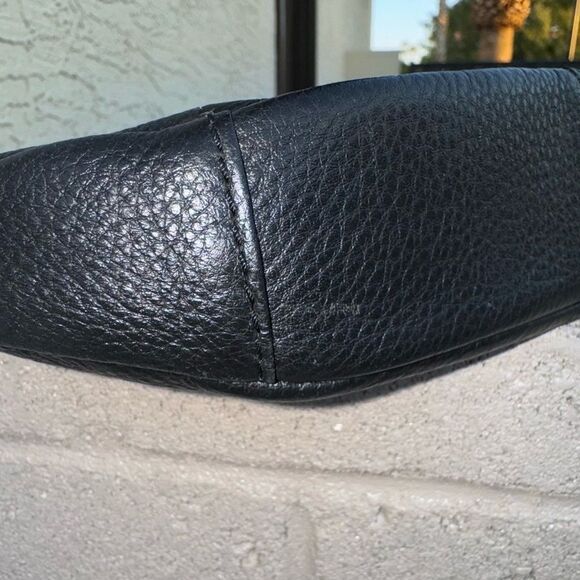 VINCE CAMUTO Black Soft Pebble Leather Crossbody Bag EUC - Picture 14 of 14